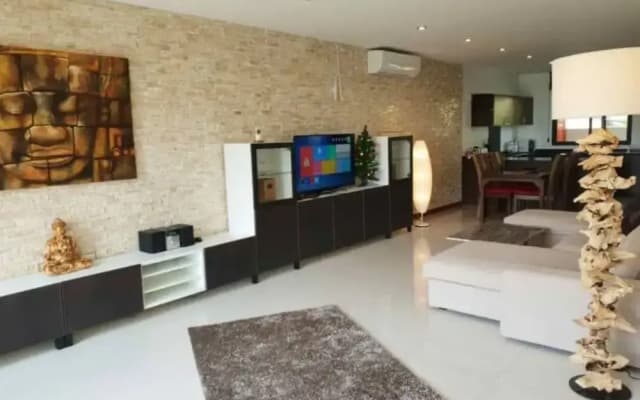 2 Bedroom Villa Cheong Mon - photo 4