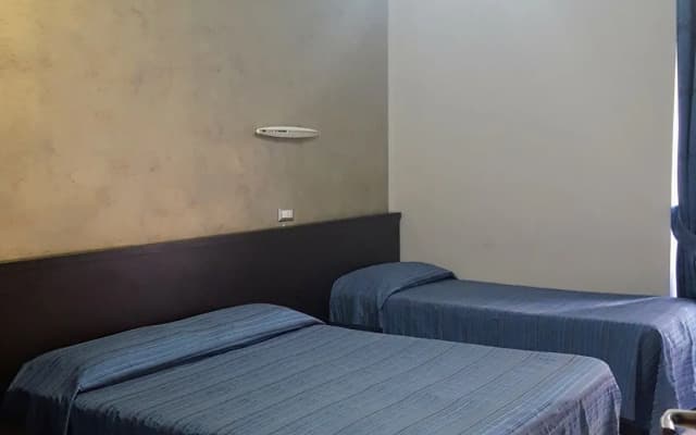 Clarin Hotel - photo 3