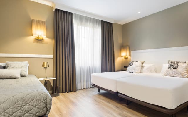 Hotel Acta Splendid - photo 4