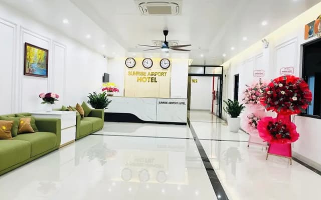 Sunrise Airport Hotel - photo 3