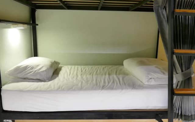 Baan Na Hostel - photo 3