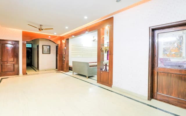 OYO DTT030 Classy Inn - photo 2