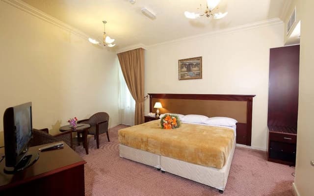 Al Bustan Hotel - photo 3