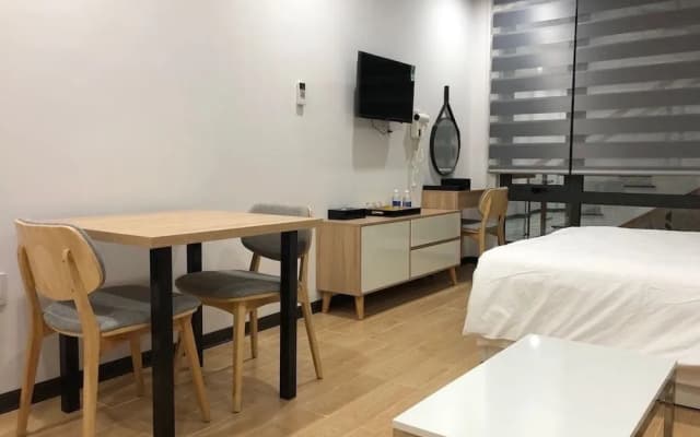 Acadia Studio Apartment - photo 2