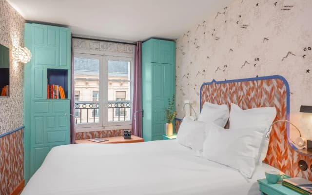 Hôtel Crayon Rouge - photo 2
