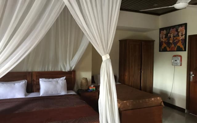 Bali Breeze Bungalows - photo 2