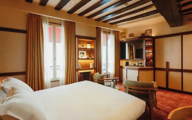 Confidential Room 5, a Stone's Throw From the Louvre - photo 2