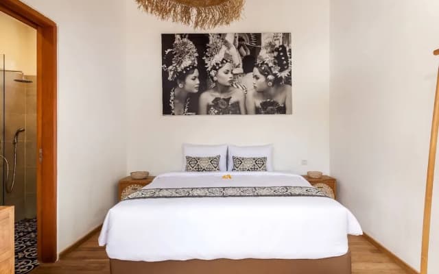 Villa Umara Seminyak Sun, Sand & Style: 5-min Walk to Beach! - photo 4