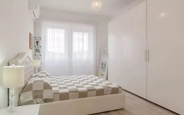 San Pietro Roomy Flat - photo 2