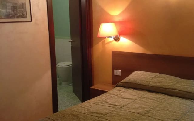 Residence Re di Roma Rooms - photo 3