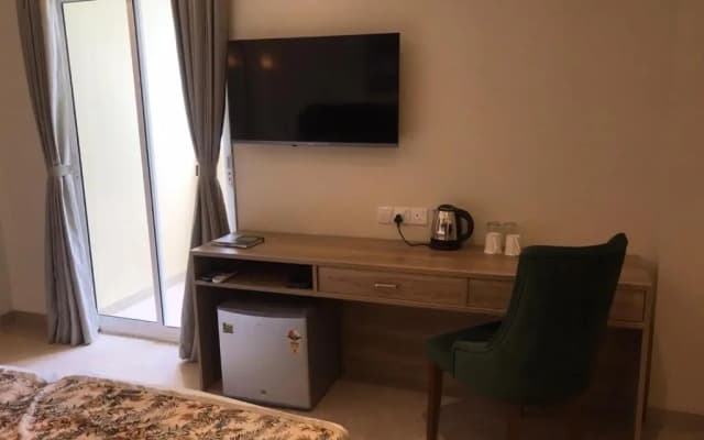 Hotel Flora - photo 3