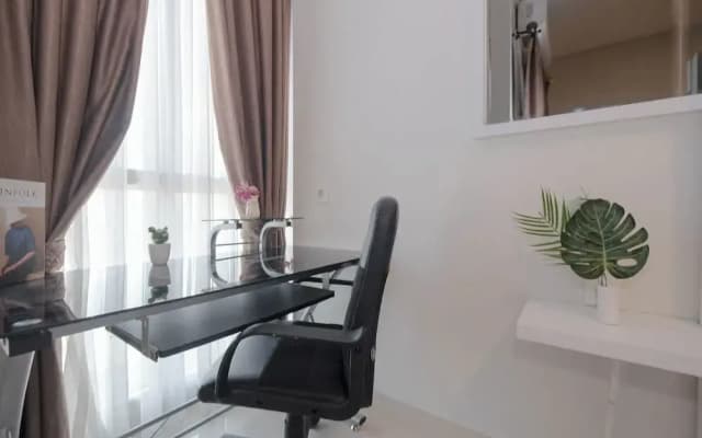 Modern Studio At Ciputra World 2 Apartment - photo 5