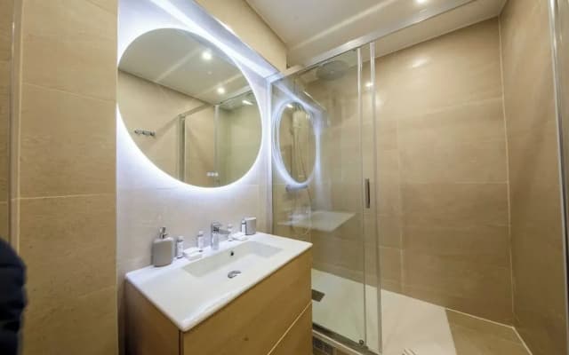 Superb Trocadero / Eiffel Tower Apartment - photo 3