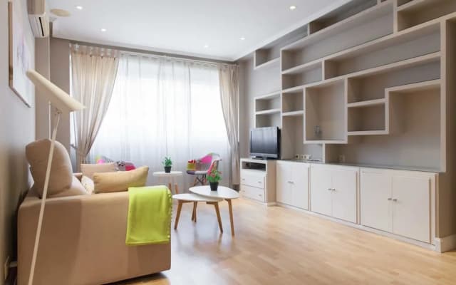 Offer Luxury Apartment Madrid - photo 3