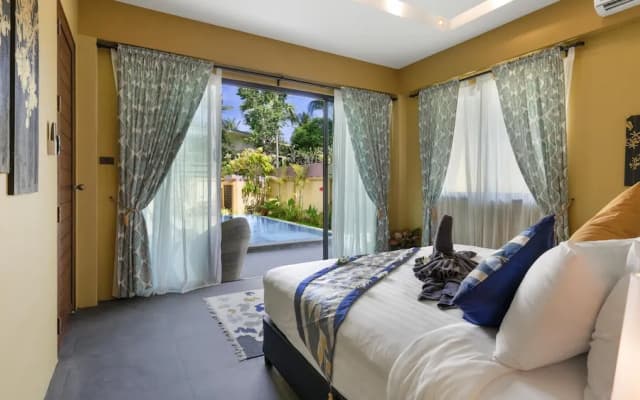 Tropical Tranquility Three Bedroom Private Pool Villa Baan Putahracsa - photo 5