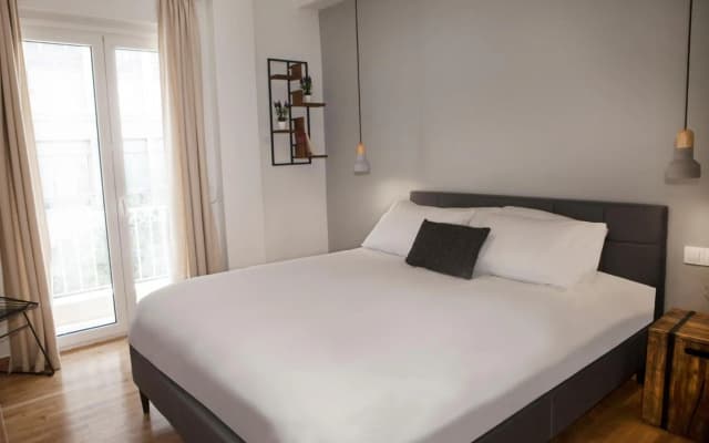 Central Comfy Modern Flat 2 bedrooms 2 bathrooms - photo 4