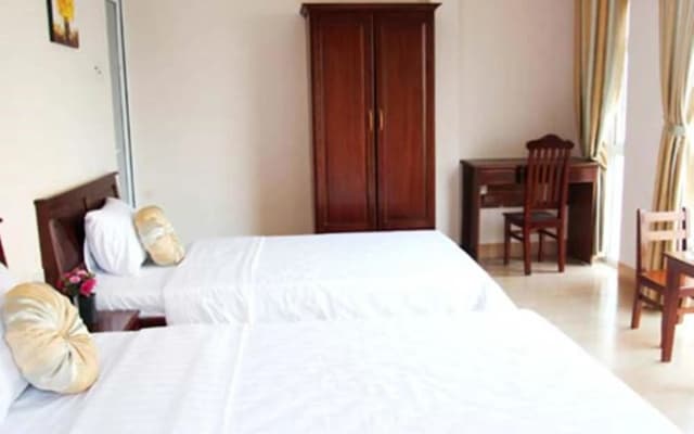 Huong Binh Hotel Da Nang - photo 4