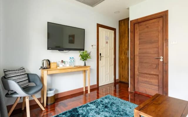 Maneeya Park Residence - photo 3