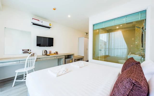 LullaBella Hotel Patong - photo 2