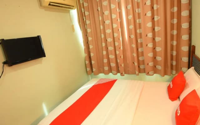 Highway Inn by OYO Rooms - photo 4