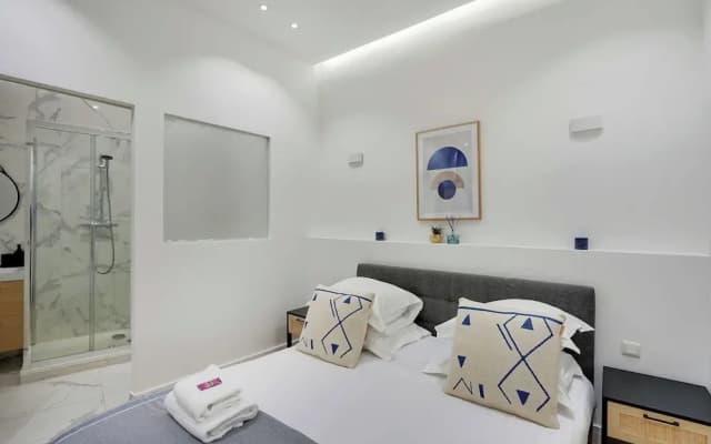 Apartment for 4 People in Bastille - photo 2