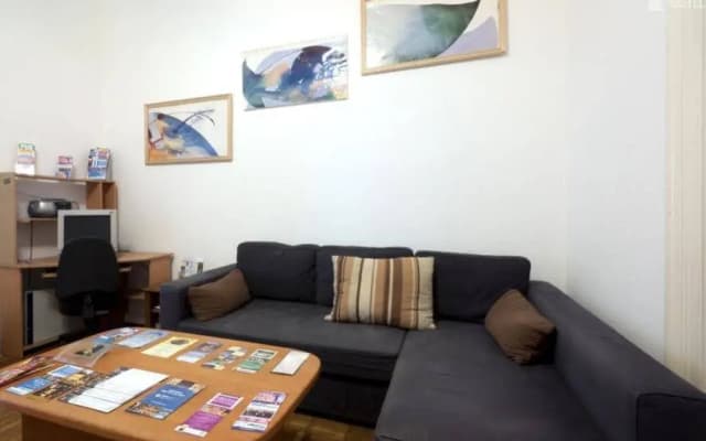2Night Hostel - photo 2