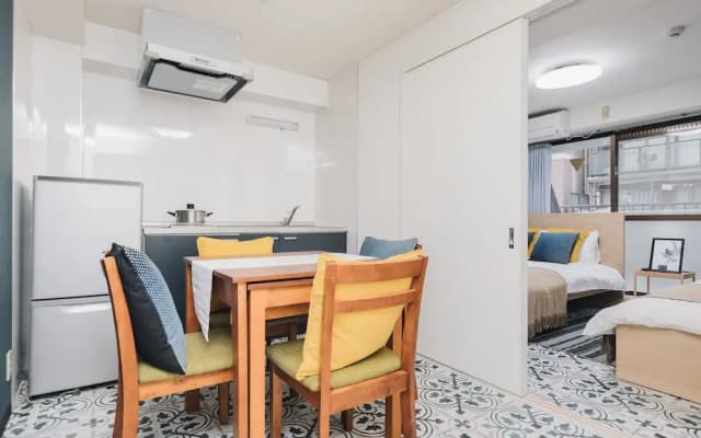 Namba Shimanouchi Apartment - photo 2
