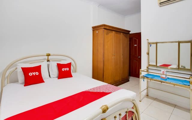 OYO 3725 Sisca Guest House - photo 2