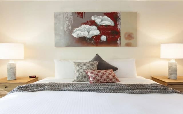 Boutique Stays - photo 3