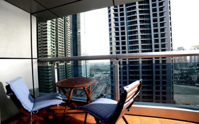 1BR Dubai Marina View Princess Tower 1609 - photo 4