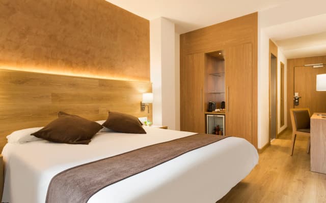 Hotel Acta Azul - photo 3