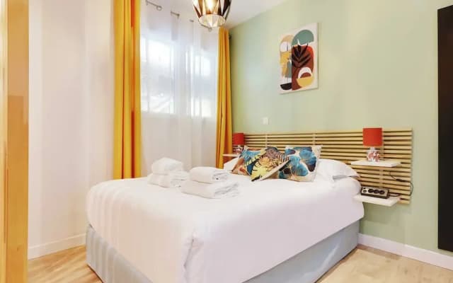 Charming Apartment With AC -1br-3p- Sentier - photo 3
