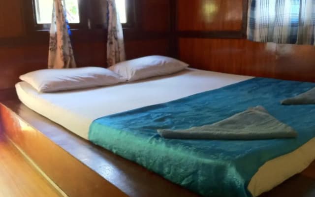 Lighthouse Bungalows - photo 2
