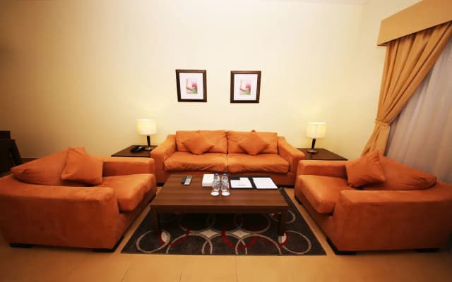 Tulip Hotel Apartment Bur Dubai - photo 4