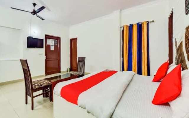 Hotel Red Stone - photo 4