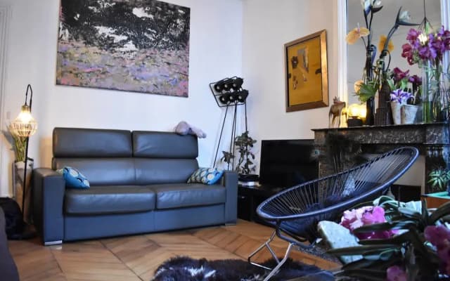 Charming 1 Bedroom Apartment in St Germain - photo 4