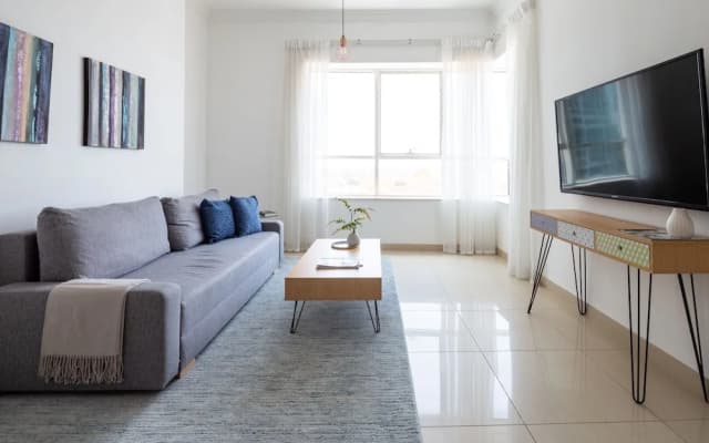 Premier 1BR Apartment in JLT - Sleeps 3! - photo 5