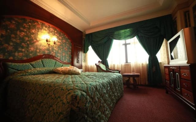 New Pacific Hotel - photo 5