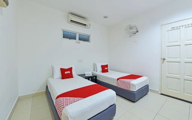 Hotel O Eleven Inn - photo 3