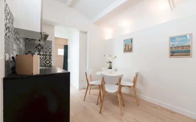 Suite Angel Great Apt Best Loc - photo 3