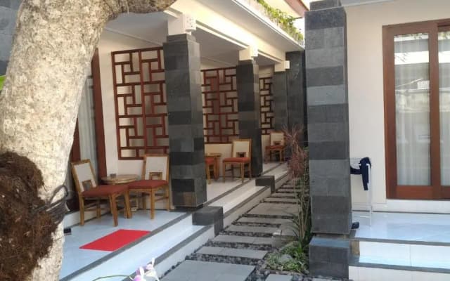 Nyaman Guest House - photo 5