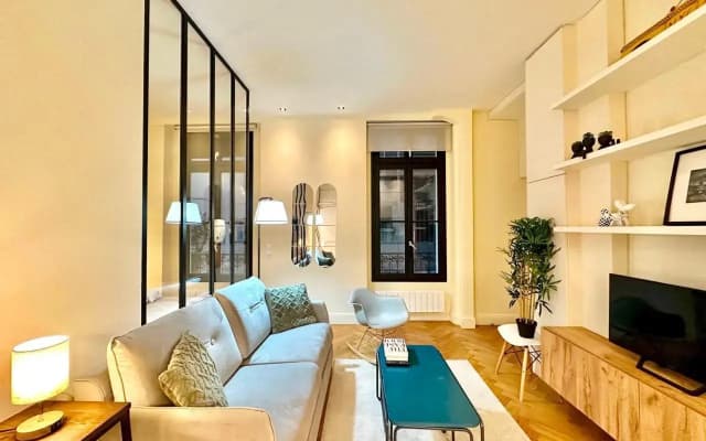 Family Apartment In Front Of The Eiffel Tower - photo 5
