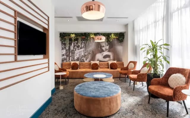 Sydney Suites - photo 2