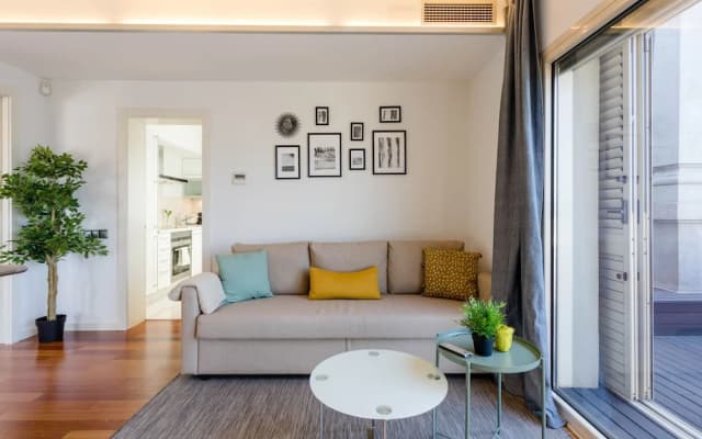Unique Rentals - Placa Catalunya - photo 2