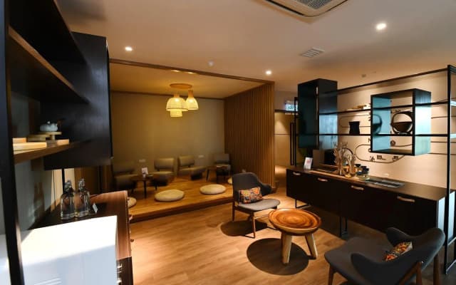 Sojourn Guest House - photo 4