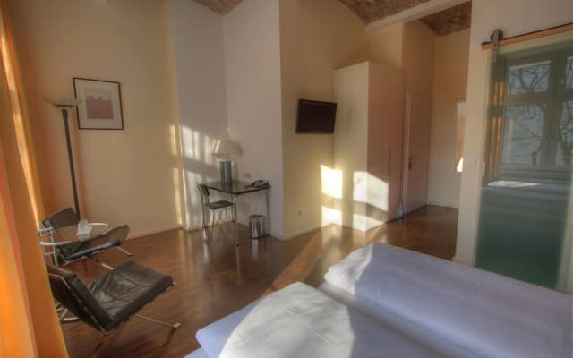 Hotel Johann - photo 2