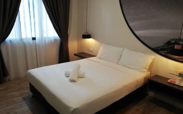 De Luna Hotel - photo 3