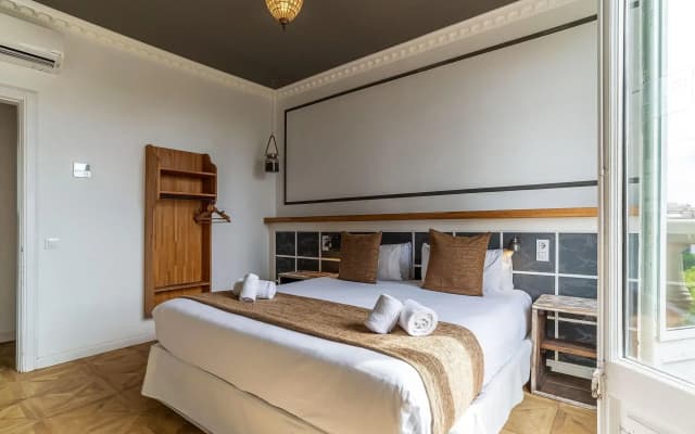 Casa Gracia Apartments - photo 5