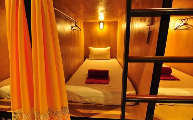 SKYPOD Hostel - photo 3