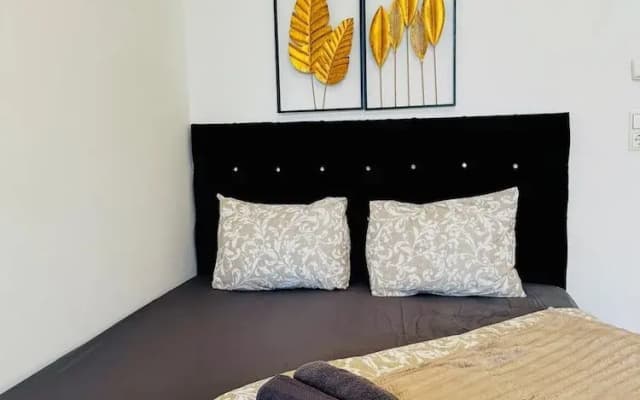 Cozy 2BR for 5 Near Schönbrunn - photo 2